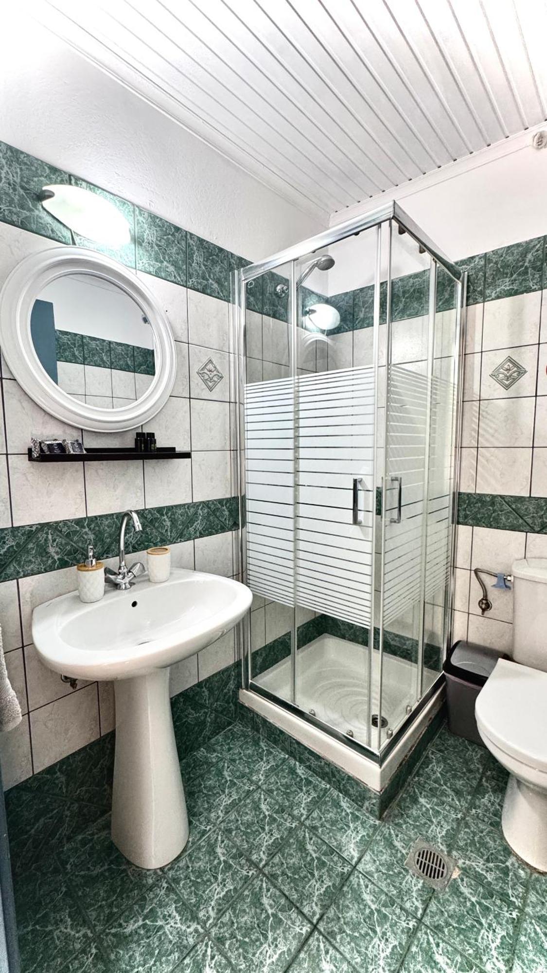 Melintas Cozy Apartments 2 플로마리언 외부 사진